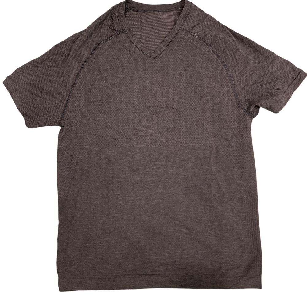 Men’s Lululemon Small  Metal Vent - V Neck